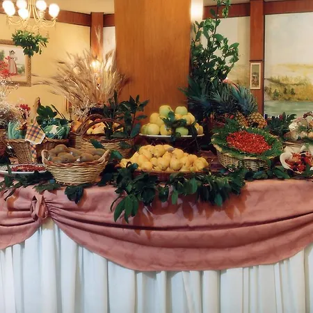 Otel Miralago Albano Laziale