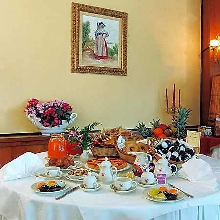 Hotel Miralago